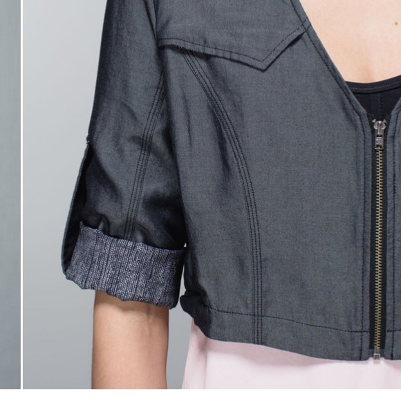 0222 Lululemon Tranquility Jacket size 6 “Flaw” - Picture 2 of 13